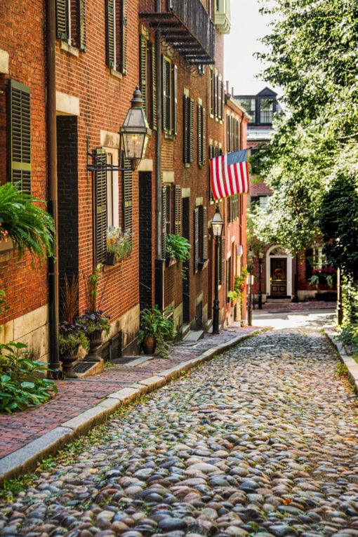 🇺🇸 The Timeless Charm of Beacon Hill: Boston’s Historic Gem